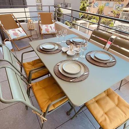 Apartment Climatise, Parking, Proche - Fr-1-900-10 *