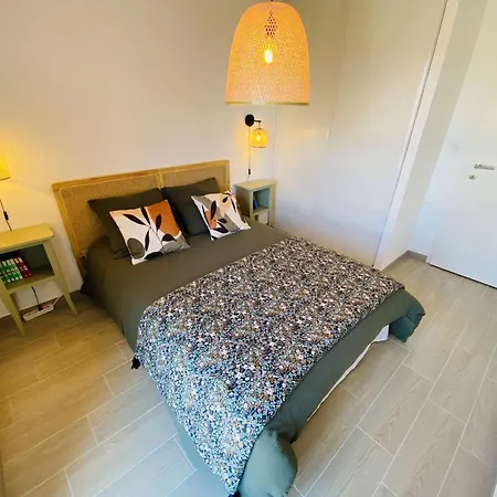 Climatisé, Parking, Proche - Fr-1-900-10 Appartamento Le Lavandou